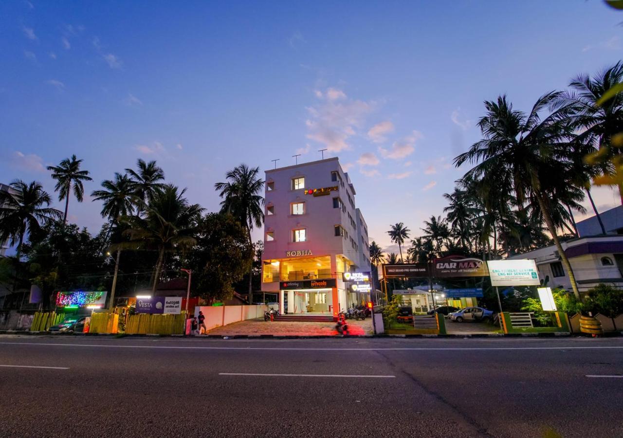 Luxe Vue - Premium Hotel Thiruvananthapuram Exterior photo